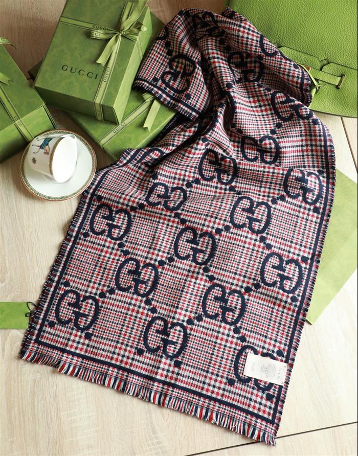 2026116111638786 380